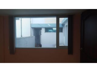 Foto 24 de Jipijapa, Oficina en  Renta, 125m2, 7 Ambientes, 2 Baños.