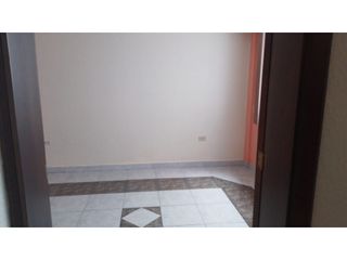 Foto 27 de Jipijapa, Oficina en  Renta, 125m2, 7 Ambientes, 2 Baños.