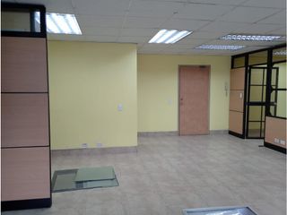 Foto 10 de Iñaquito, Oficina en  Renta, 61m2, 4 Ambientes, 1 Baño, 1 Parqueadero.