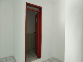 Foto 6 de Santa Lucia, Local Comercial en  Renta, 50m2, 1 Ambiente, 1 Baño.