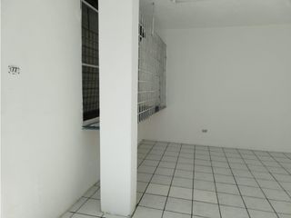 Foto 4 de Santa Lucia, Local Comercial en  Renta, 50m2, 1 Ambiente, 1 Baño.