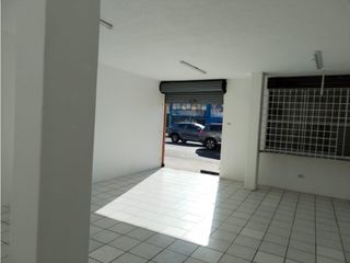 Foto 3 de Santa Lucia, Local Comercial en  Renta, 50m2, 1 Ambiente, 1 Baño.