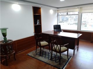 Foto 20 de La Orellana, Oficina en  Renta, 244m2, 9 Ambientes, 8 Baños.