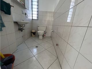Foto 23 de La Y, Local Comercial en  Renta, 173m2, 3  Ambiente, 1 Baño.