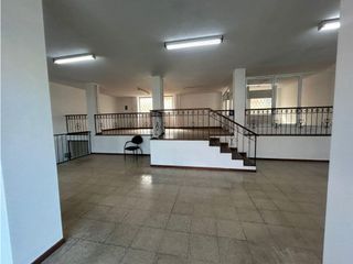Foto 1 de La Y, Local Comercial en  Renta, 173m2, 3  Ambiente, 1 Baño.