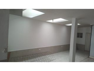 Foto 10 de La Prensa, Local Comercial en  Renta, 100m2, 1 Ambiente.
