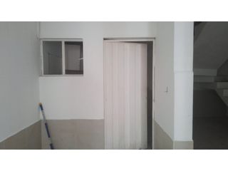 Foto 14 de La Prensa, Local Comercial en  Renta, 100m2, 1 Ambiente.