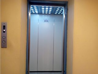 Foto 26 de La Mariscal, Oficina en  Renta, 100m2, 4 Ambiente, 3 Divisiones, 1 Baño.