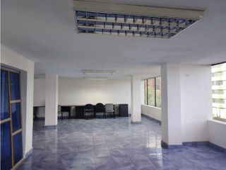 Foto 11 de La Carolina, Oficina en  Renta, 120m2, 2 Ambientes, 2 Baños.