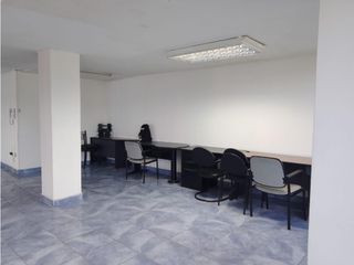 Foto 12 de La Carolina, Oficina en  Renta, 120m2, 2 Ambientes, 2 Baños.