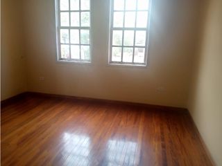 Foto 22 de La Mariscal, Casa Comercial en Renta, 526.95m2, 2 Ambientes