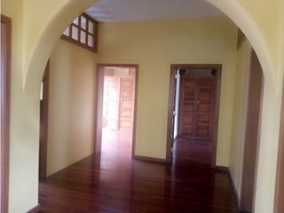 Foto 20 de La Mariscal, Casa Comercial en Renta, 526.95m2, 2 Ambientes