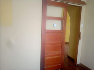 Foto 26 de La Mariscal, Casa Comercial en Renta, 526.95m2, 2 Ambientes