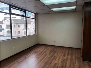 La Mariscal, Oficina en  Renta, 40m2, 2 Ambientes, 1 Baño.