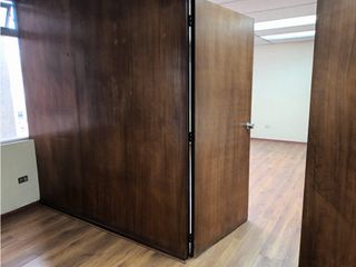 La Mariscal, Oficina en  Renta, 40m2, 2 Ambientes, 1 Baño.