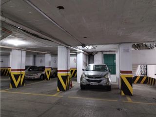 La Mariscal, Oficina en  Renta, 150m2, 2 Ambiente, 2 Baños.