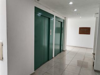 Foto 8 de La Mariscal, Oficina en  Renta, 150m2, 2 Ambiente, 2 Baños.