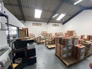 Foto 8 de Sangolqui, Bodega en  Renta, 230m2, 2 Ambiente , 2 Parqueaderos.