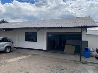 Foto 11 de Sangolqui, Bodega en  Renta, 230m2, 2 Ambiente , 2 Parqueaderos.