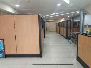 Foto 11 de Carcelén, Oficina en Renta, 135m2, 5 Ambiente, 2 Parqueadero.