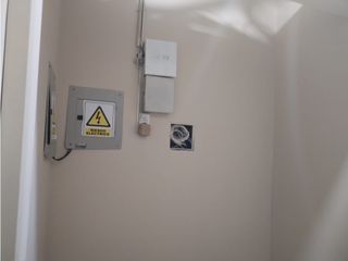 Foto 5 de Carcelén, Oficina en Renta, 135m2, 5 Ambiente, 2 Parqueadero.
