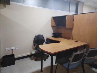 Foto 6 de Carcelén, Oficina en Renta, 135m2, 5 Ambiente, 2 Parqueadero.