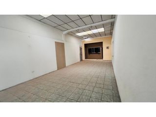 Foto 1 de 2 PUENTES La Magdalena, Bodega  en Renta, 500m2,7 Ambiente.