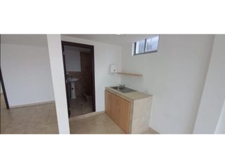 Foto 13 de Quito Tenis, Oficina en Renta, 130m2, 3 Ambientes