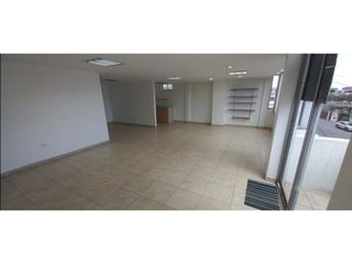 Foto 9 de Quito Tenis, Oficina en Renta, 130m2, 3 Ambientes