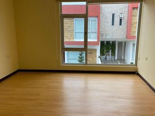 Foto 9 de HERMOSA CASA ENVENTA EN URBANIZACION, SECTOR RICAURTE