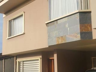 Foto 2 de HERMOSA CASA EN VENTA, SECTOR CAMINO VIEJO A BAÑOS