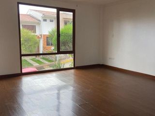 Foto 11 de HERMOSA CASA EN VENTA, SECTOR LOS CEREZOS