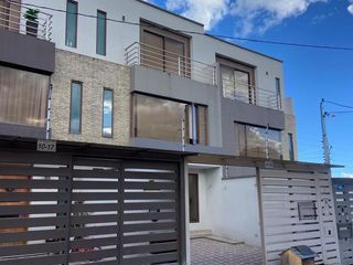 Foto 36 de HERMOSA CASA EN VENTA, SECTOR MISICATA