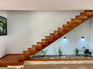 Foto 8 de HERMOSA CASA EN VENTA, SECTOR MISICATA