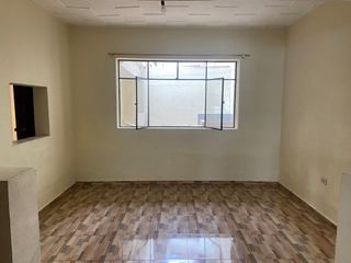 Foto 6 de HERMOSA CASA COMERCIAL EN VENTA, SECTOR CENTRO HISTORICO