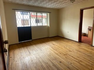 Foto 9 de HERMOSA CASA COMERCIAL EN VENTA, SECTOR CENTRO HISTORICO