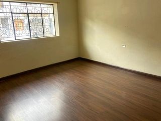 Foto 4 de HERMOSA CASA COMERCIAL EN VENTA, SECTOR CENTRO HISTORICO