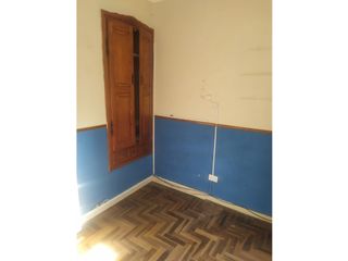 Foto 6 de chalet con depto atras