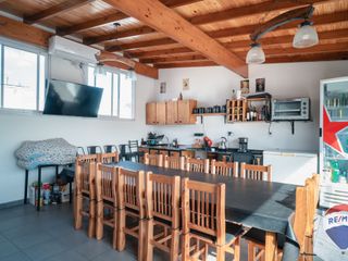 Venta Impecable Casa Terraza Cochera Suite Quincho