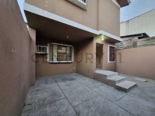 Casa en Venta en Guayacanes - Aanzicht 2