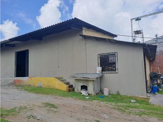 Carcelén, Bodega con Oficina, 195m2, 2 Ambiente