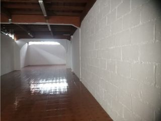 Sangolqui, Local Comercial en Renta, 150m2, 1 Ambiente