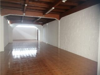 Sangolqui, Local Comercial en Renta, 150m2, 1 Ambiente