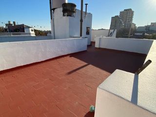 PH 6 amb. patio balcón terraza sin exp. EXCELENTE