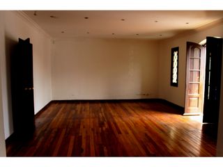 Foto 15 de Oportunidad Invertir Venta Casa Teusaquillo