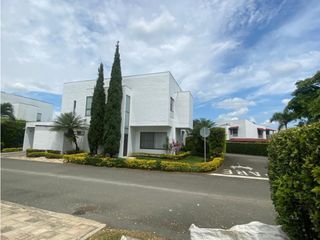 VENTA DE HERMOSA CASA EN CONDOMINIO CAMPESTRE LA MORADA