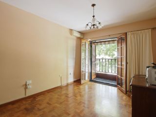 Venta Casa 4 ambientes en Mataderos