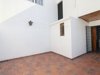 Venta Casa 4 ambientes en Mataderos