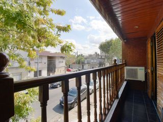 Venta Casa 4 ambientes en Mataderos