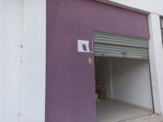 Foto 12 de Ciudad Bicentenario Pusuqui, Local Comercial en Venta, 44m2